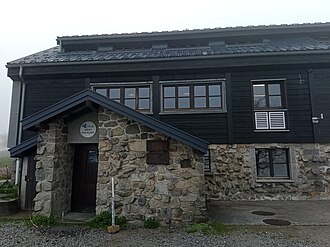 Chalet-refuge Les Trois Fours 02