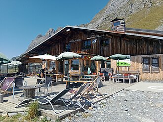 Refuge auberge du col de l'Arpettaz
