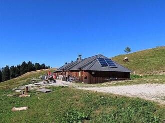 Refuge de la Combe 01