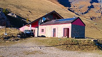 Rifugio La Riposa — Wikimedia Commons