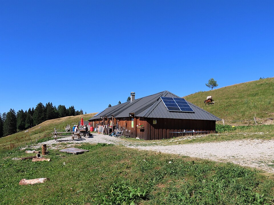Refuge de la Combe 01