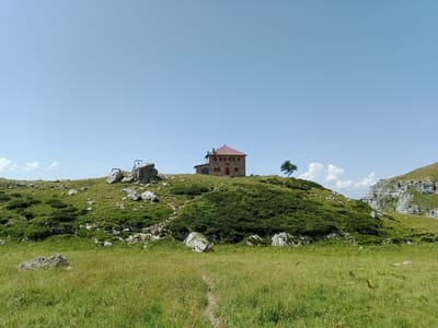Photo de Refuge de la Tournette (ou Blonay Dufour)