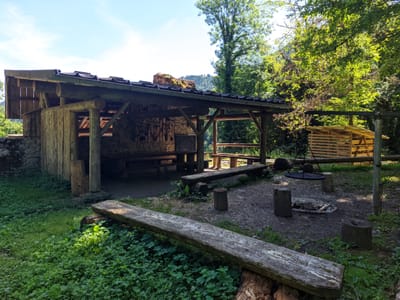 Photo de Abri de la Charbonnière du Haut