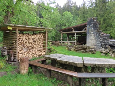 Photo de Abri de la Charbonnière du Haut